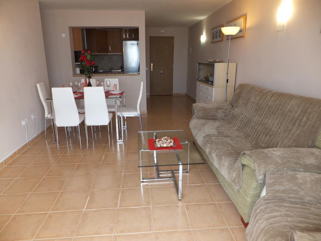 אסטפונה Apartamento Bahia Dorada מראה חיצוני תמונה