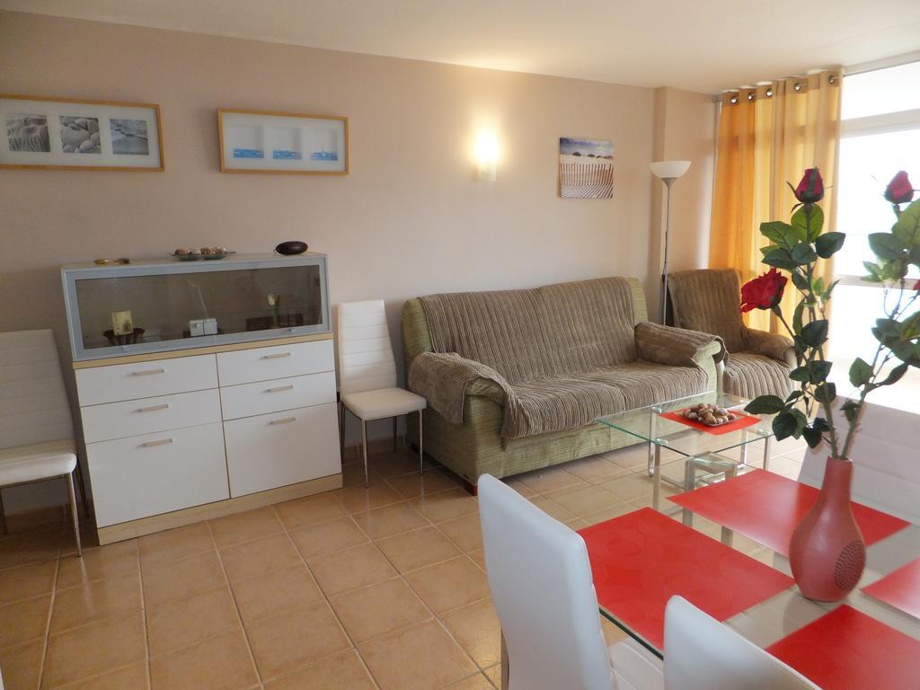 אסטפונה Apartamento Bahia Dorada מראה חיצוני תמונה